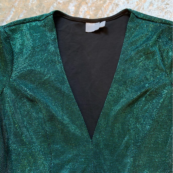 Emerald Sparkly Dress - Picture 2 of 10